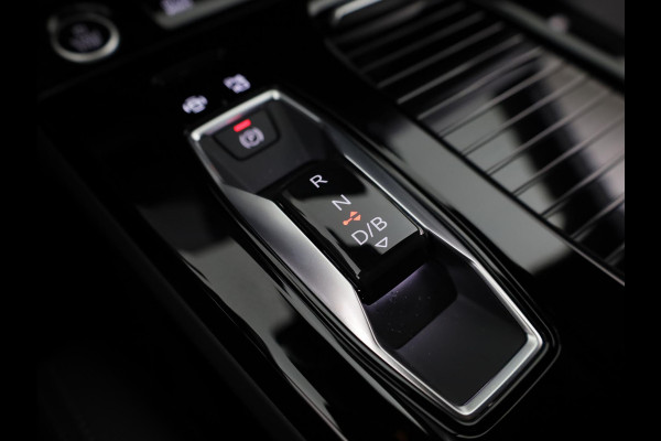 Audi A6 Sportback e-tron S edition performance 100 kWh 367pk | Tech plus pakket | 21 inch Lichtmetalen velgen | S line interieur | Winterpakket