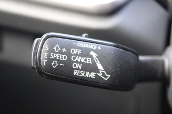 Škoda Elroq 50 LIMITED EDITION GR NAVI TREKHAAK LED 16000KM!!