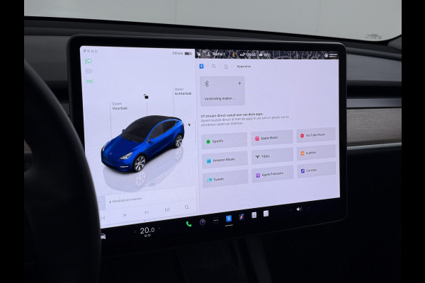Tesla Model Y Long Range AWD 514pk SOH 92% Trekhaak Warmtepomp Leder Panoramadak Matrix-LED Autopilot Elektr.Stuur+Stoel+Verwarmd Navi Ecc Pre Camera's Elektr.AchterKlep Parkeer Assistent Sentry-Mode Privacyglas Bluetooth Dodehoek detector Connected services 1e Eigenaar 1.600KG Trekgewicht Fabrieksgarantie tot 27-6-2027 Garantie op Accu en Motoren 27-6-2031/192.000km