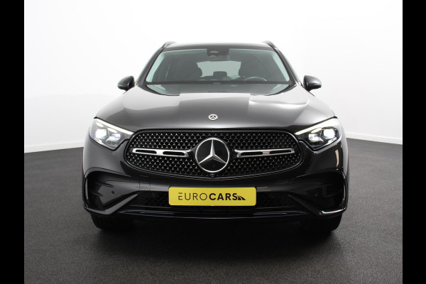 Mercedes-Benz GLC 300e 4MATIC AMG Line | Navigatie | Cruise Control | Parkeersensoren | Stoelverwarming | Matrix LED-koplampen | Virtual Cockpit | Surround-systeem Burmester | Inductielader