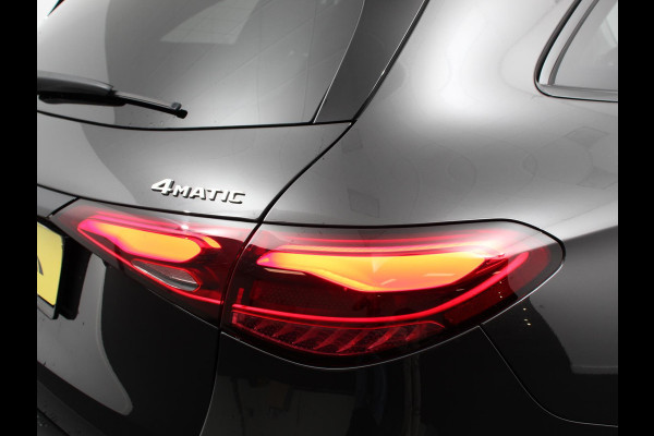 Mercedes-Benz GLC 300e 4MATIC AMG Line | Navigatie | Cruise Control | Parkeersensoren | Stoelverwarming | Matrix LED-koplampen | Virtual Cockpit | Surround-systeem Burmester | Inductielader