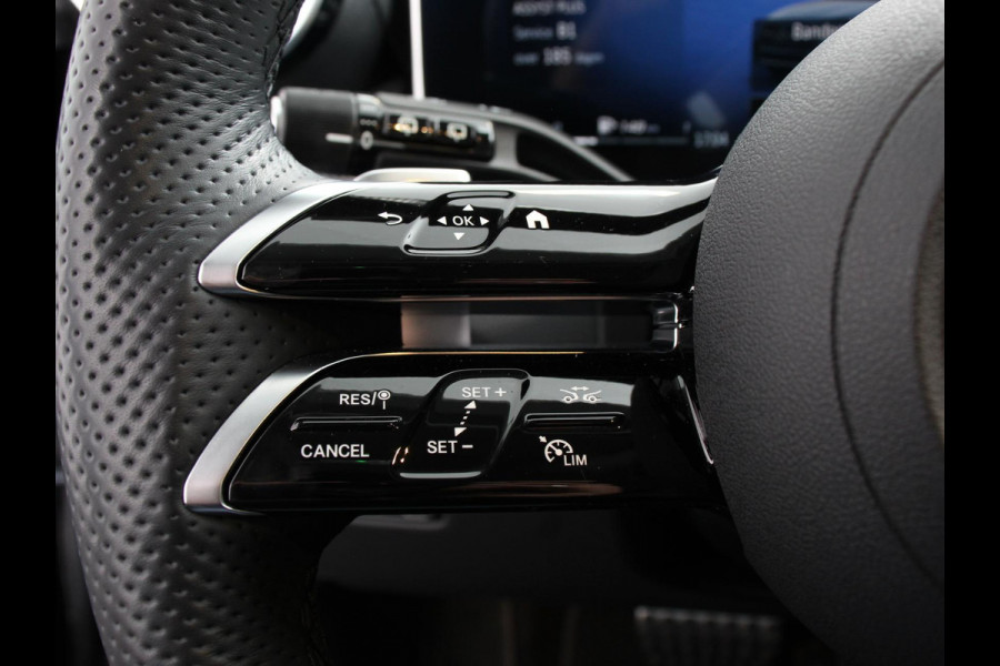 Mercedes-Benz GLC 300e 4MATIC AMG Line | Navigatie | Cruise Control | Parkeersensoren | Stoelverwarming | Matrix LED-koplampen | Virtual Cockpit | Surround-systeem Burmester | Inductielader