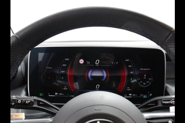 Mercedes-Benz GLC 300e 4MATIC AMG Line | Navigatie | Cruise Control | Parkeersensoren | Stoelverwarming | Matrix LED-koplampen | Virtual Cockpit | Surround-systeem Burmester | Inductielader