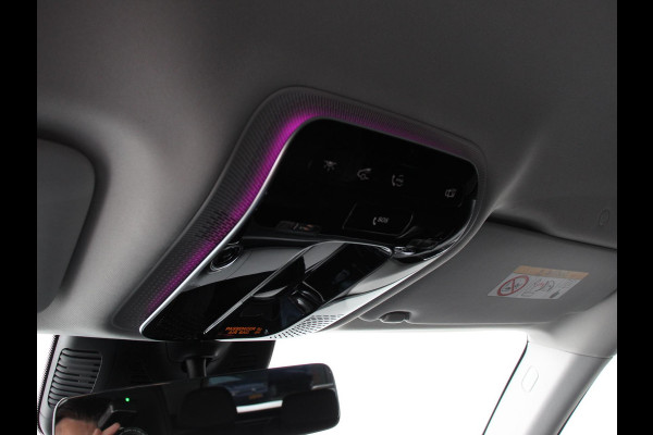 Mercedes-Benz GLC 300e 4MATIC AMG Line | Navigatie | Cruise Control | Parkeersensoren | Stoelverwarming | Matrix LED-koplampen | Virtual Cockpit | Surround-systeem Burmester | Inductielader