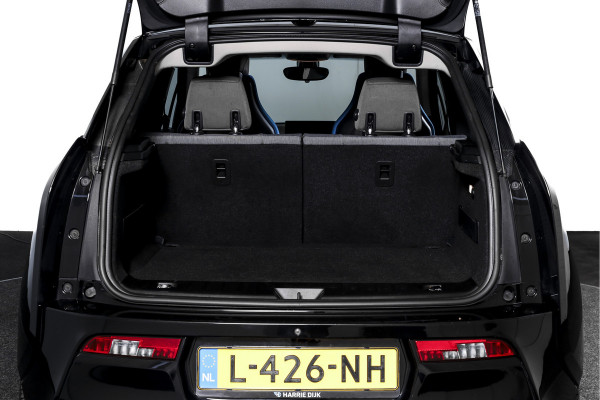 BMW i3 Basis 94Ah 33 kWh | S/k-panodak | Harman/Kardon | Dig. Cockpit | Adapt. cruise | Stoelverw. | PDC | Camera | NAV | ECC | LM 20" |