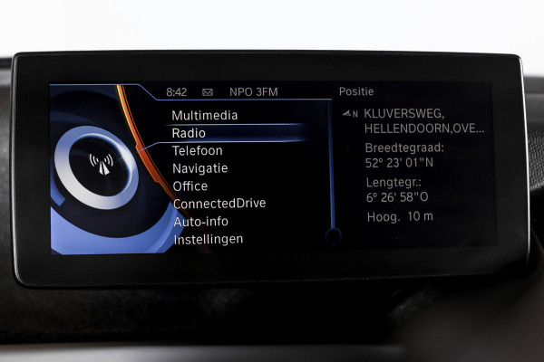 BMW i3 Basis 94Ah 33 kWh | S/k-panodak | Harman/Kardon | Dig. Cockpit | Adapt. cruise | Stoelverw. | PDC | Camera | NAV | ECC | LM 20" |