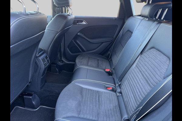 Mercedes-Benz B-Klasse 180 Business Solution AMG | Trekhaak