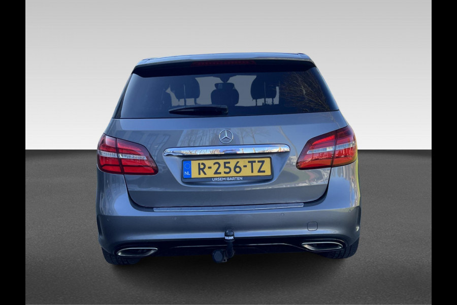 Mercedes-Benz B-Klasse 180 Business Solution AMG | Trekhaak