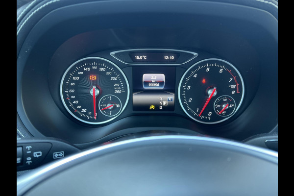 Mercedes-Benz B-Klasse 180 Business Solution AMG | Trekhaak