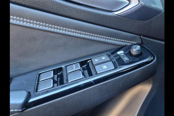 Isuzu D-max Double Cab Lang 5 persoons LSX Automaat 4WD 3,5 ton trekgewicht