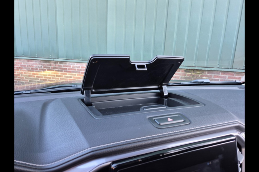 Isuzu D-max Double Cab Lang 5 persoons LSX Automaat 4WD 3,5 ton trekgewicht