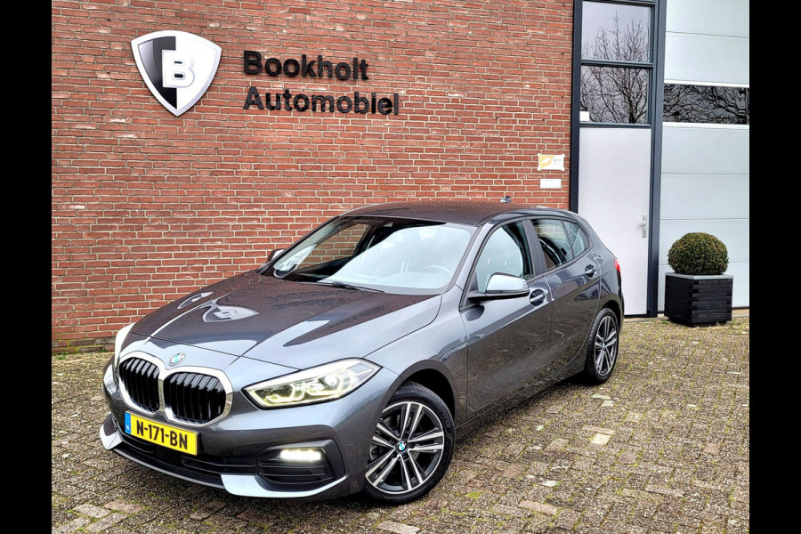 BMW 1-serie 118i Sport-Line, Camera, Digi Cockpit [1e eig. NL BTW]