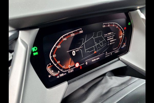 BMW 1-serie 118i Sport-Line, Camera, Digi Cockpit [1e eig. NL BTW]