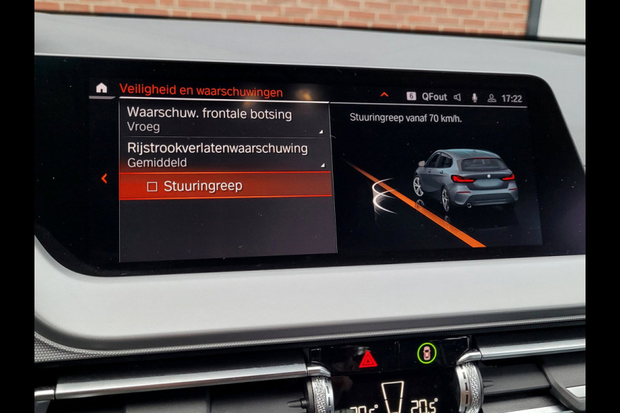 BMW 1-serie 118i Sport-Line, Camera, Digi Cockpit [1e eig. NL BTW]