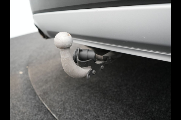 Ford Kuga 2.5 Titanium X Plug In Hybrid 225pk dealer O.H PHEV | Trekhaak af Fabriek | Panodak | Adaptive Cruise | B & O Sound | Head Up |  Keyless | Stuur & Stoelverwarming | 360 Camera |