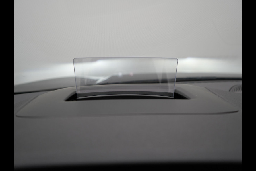 Ford Kuga 2.5 Titanium X Plug In Hybrid 225pk dealer O.H PHEV | Trekhaak af Fabriek | Panodak | Adaptive Cruise | B & O Sound | Head Up |  Keyless | Stuur & Stoelverwarming | 360 Camera |