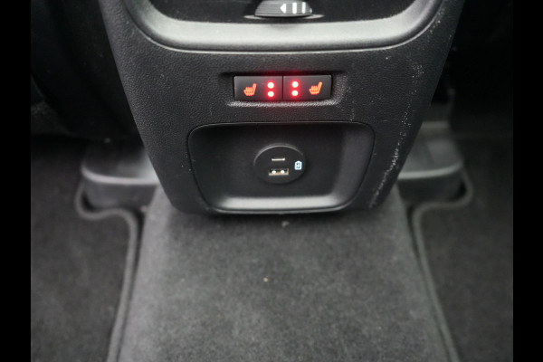 Ford Kuga 2.5 Titanium X Plug In Hybrid 225pk dealer O.H PHEV | Trekhaak af Fabriek | Panodak | Adaptive Cruise | B & O Sound | Head Up |  Keyless | Stuur & Stoelverwarming | 360 Camera |