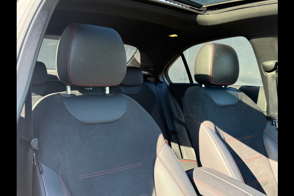 Mercedes-Benz A-Klasse 180 AMG NIGHT Pano|Sfeer||Dealer Onderhouden