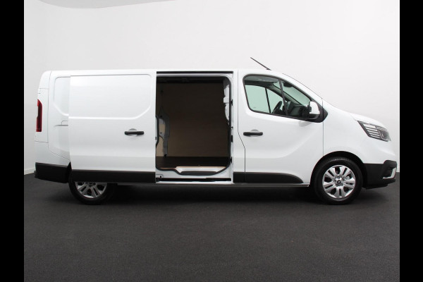 Renault Trafic 2.0 Blue dC1 150 EDC T30 L2H1 Advance Navigatie Airco Lichtmetalen velgen Betimmering Trekhaak Camera Parkeer sensoren Dab