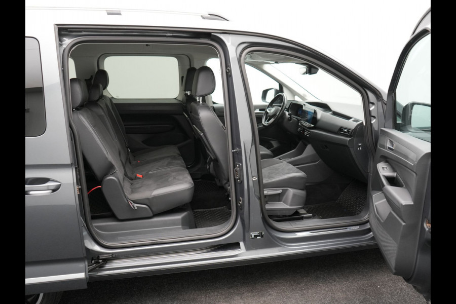 Volkswagen Caddy Maxi 1.5 TSI Style DSG Dealer O.H | Adaptive Cruise | Trekhaak Afn. | Apple Carplay | Camera | Alcantara Sportstoelen | LED Koplampen | Virtual | DAB | 17"L.M |