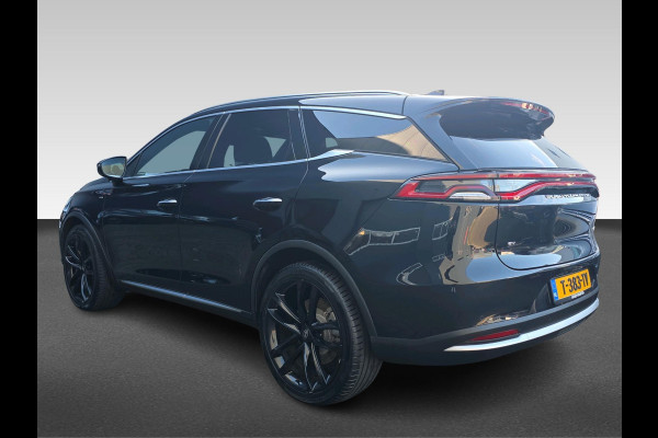 BYD TANG AWD Executive 86 kWh | 517PK | 7-zitter | leder | panoramadak | 360 Camera | Stoelverwarming/koeling | Adaptive cruisecontrol |