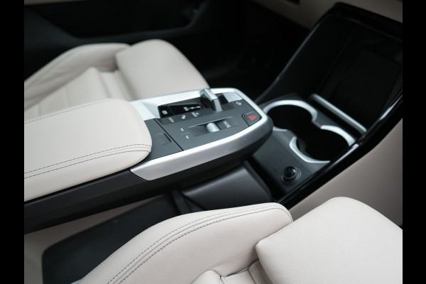 BMW X1 xDrive23i M Sport 204pk Dealer O.H | Panodak | Adaptive Cruise | Lederen Sportstoelen Massage & Memory | Head Up | 360 Camera | Harman Kardon | Widescreen Navi | Parkassist | Keyless | 19"L.M | Apple Carplay |