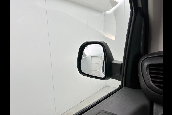 Peugeot Expert 2.0 BlueHDI 180pk Aut. Long Premium Airco Navi Carplay Cruise Control PDC + Camera achter
