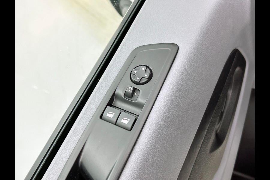 Peugeot Expert 2.0 BlueHDI 180pk Aut. Long Premium Airco Navi Carplay Cruise Control PDC + Camera achter