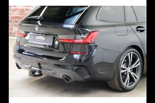 BMW 3 Serie Touring 330i xDrive High Executive M Sport / Panoramadak / Head-Up Display / Trekhaak / Leder / Apple CarPlay / Harman Kardon / 19 Inch /  Laserlicht / M Sportremsysteem / Adaptief M-onderstel
