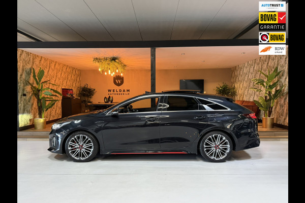 Kia ProCeed 1.6 T-GDi GT 204PK Garantie Trekhaak Pano Memory Carplay Camera JBL Audio StuurVW StoelVW Blindspot ACC Navi Rijklaar