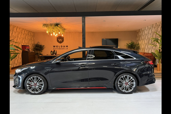 Kia ProCeed 1.6 T-GDi GT 204PK Garantie Trekhaak Pano Memory Carplay Camera JBL Audio StuurVW StoelVW Blindspot ACC Navi Rijklaar