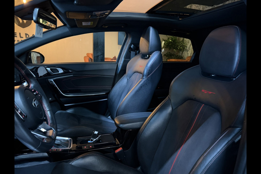 Kia ProCeed 1.6 T-GDi GT 204PK Garantie Trekhaak Pano Memory Carplay Camera JBL Audio StuurVW StoelVW Blindspot ACC Navi Rijklaar