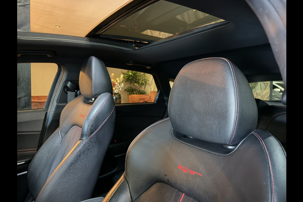 Kia ProCeed 1.6 T-GDi GT 204PK Garantie Trekhaak Pano Memory Carplay Camera JBL Audio StuurVW StoelVW Blindspot ACC Navi Rijklaar