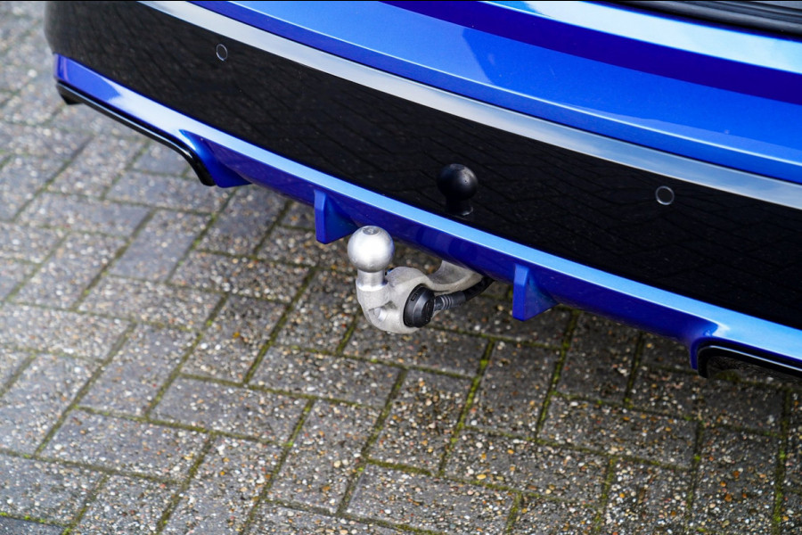 BMW X1 18i M-sport High Executive | HuD | Panorama | Harman/Kardon | incl BTW | M-pakket | Leder/Alcantara | Trekhaak elek | Lane