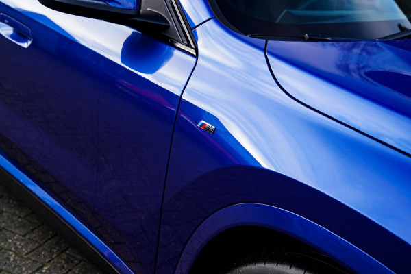 BMW X1 18i M-sport High Executive | HuD | Panorama | Harman/Kardon | incl BTW | M-pakket | Leder/Alcantara | Trekhaak elek | Lane