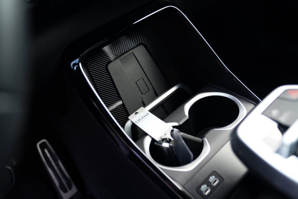 BMW X1 18i M-sport High Executive | HuD | Panorama | Harman/Kardon | incl BTW | M-pakket | Leder/Alcantara | Trekhaak elek | Lane