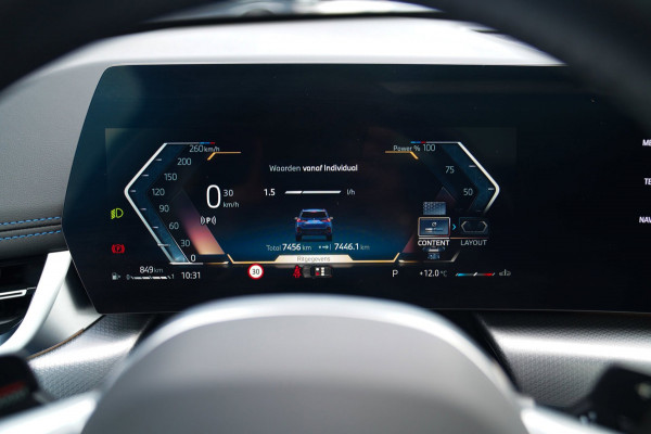 BMW X1 18i M-sport High Executive | HuD | Panorama | Harman/Kardon | incl BTW | M-pakket | Leder/Alcantara | Trekhaak elek | Lane