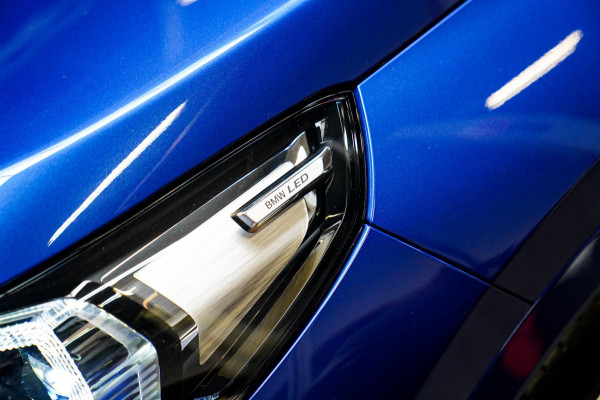 BMW X1 18i M-sport High Executive | HuD | Panorama | Harman/Kardon | incl BTW | M-pakket | Leder/Alcantara | Trekhaak elek | Lane