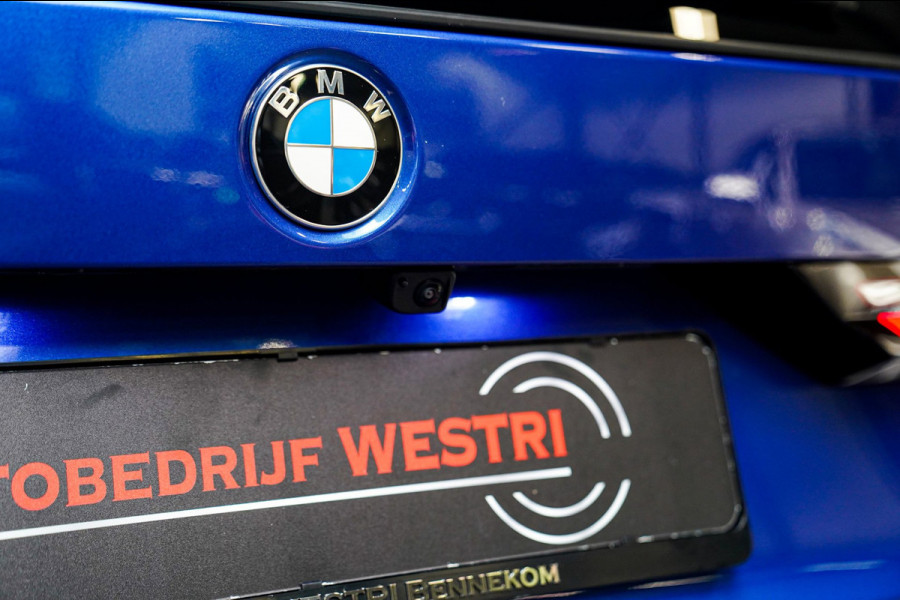 BMW X1 18i M-sport High Executive | HuD | Panorama | Harman/Kardon | incl BTW | M-pakket | Leder/Alcantara | Trekhaak elek | Lane