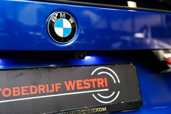 BMW X1 18i M-sport High Executive | HuD | Panorama | Harman/Kardon | incl BTW | M-pakket | Leder/Alcantara | Trekhaak elek | Lane