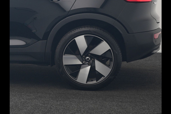Volvo XC40 T5 Plug-in hybrid Ultimate Dark 262pk Dealer O.H PHEV | Panodak | Trekhaak af Fabriek | Adaptive Cruise | Alcantara Sportstoelen Memory | 360 Camera | Keyless | BLIS | 20"L.M | Pilot Assist | Apple Carplay |