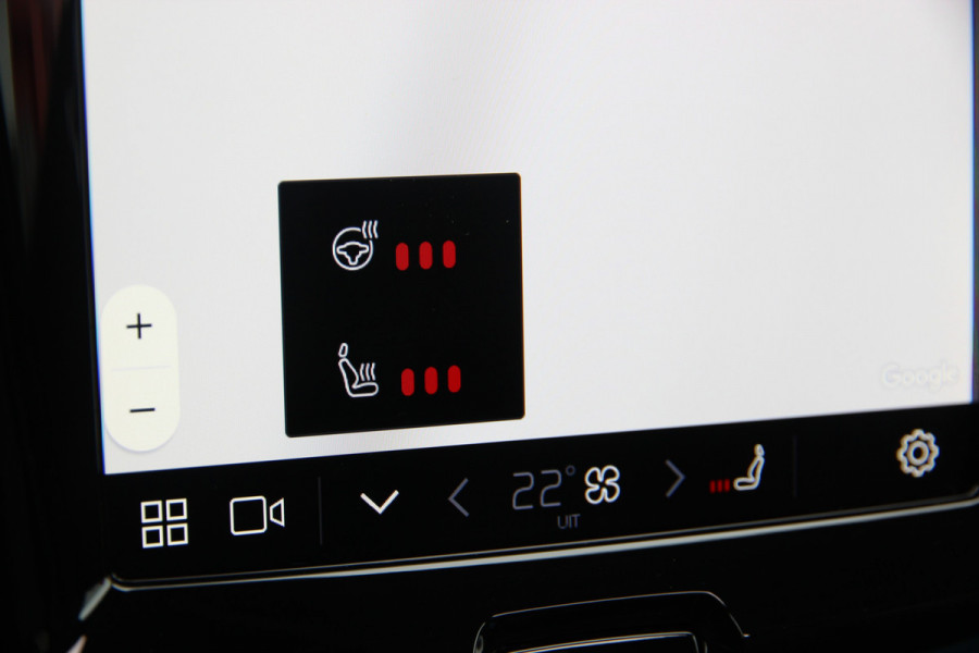 Volvo XC60 2.0 T6 Plug-in hybrid AWD Plus Black Edition R-Design | Nieuw | Pano | Head-up | ACC |