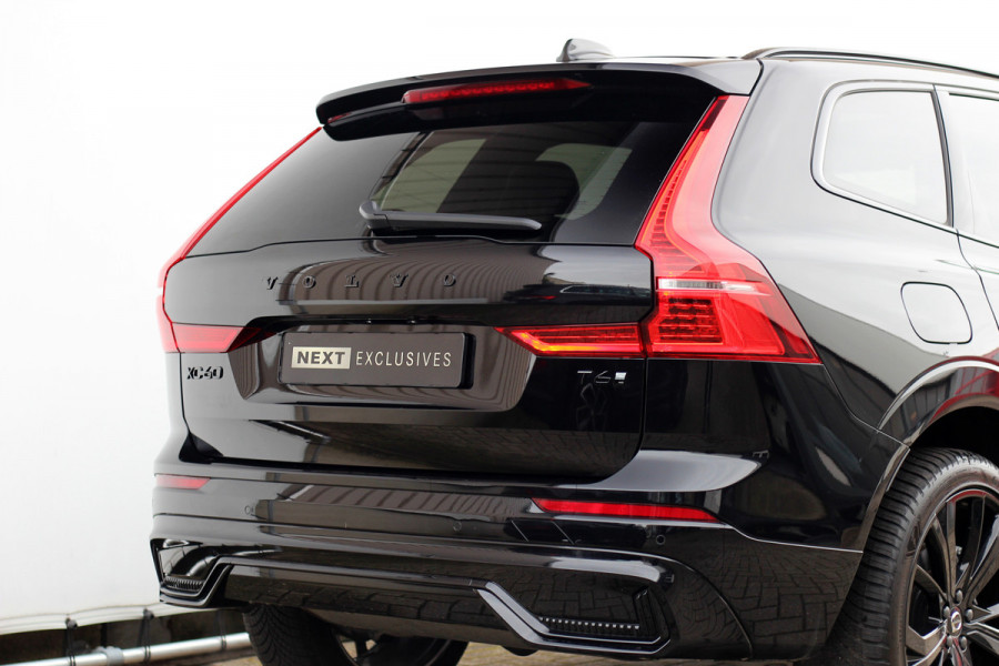 Volvo XC60 2.0 T6 Plug-in hybrid AWD Plus Black Edition R-Design | Nieuw | Pano | Head-up | ACC |
