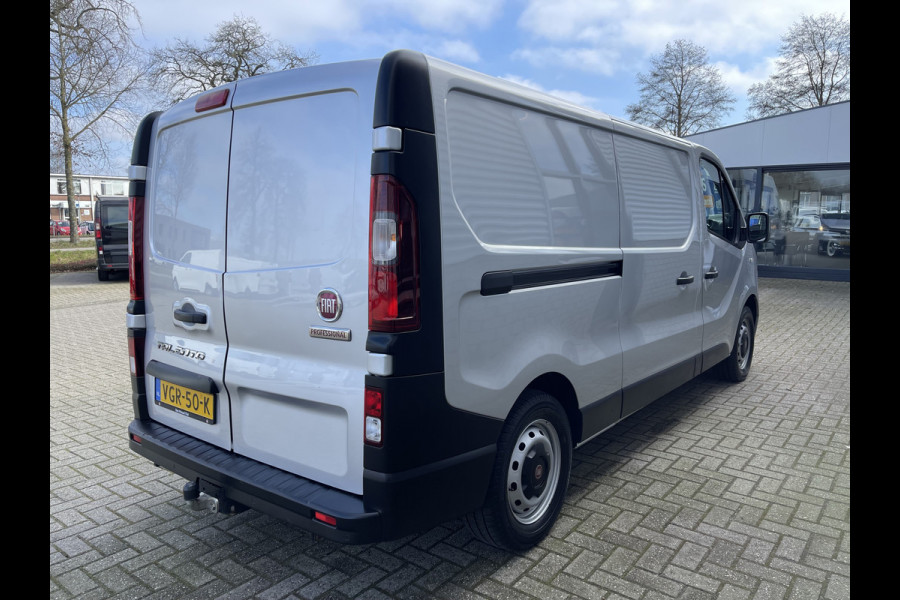 Fiat Talento 2.0 MultiJet 145pk L2H1 Basis / zilver metallic / vaste prijs rijklaar € 13.950 ex btw / lease vanaf € 235 / euro 6 / bpm vrij / trekhaak / airco / cruise / navigatie !