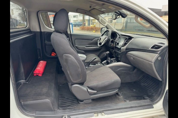 Mitsubishi L200 2.4 DI-D 4x4 Club Cab Intense Euro 6 Airco/ECC,Camera