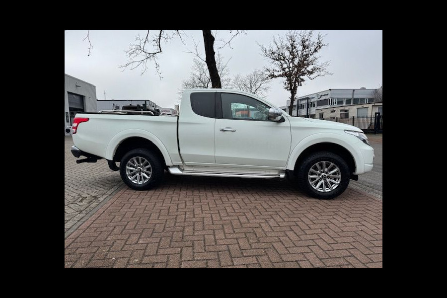 Mitsubishi L200 2.4 DI-D 4x4 Club Cab Intense Euro 6 Airco/ECC,Camera
