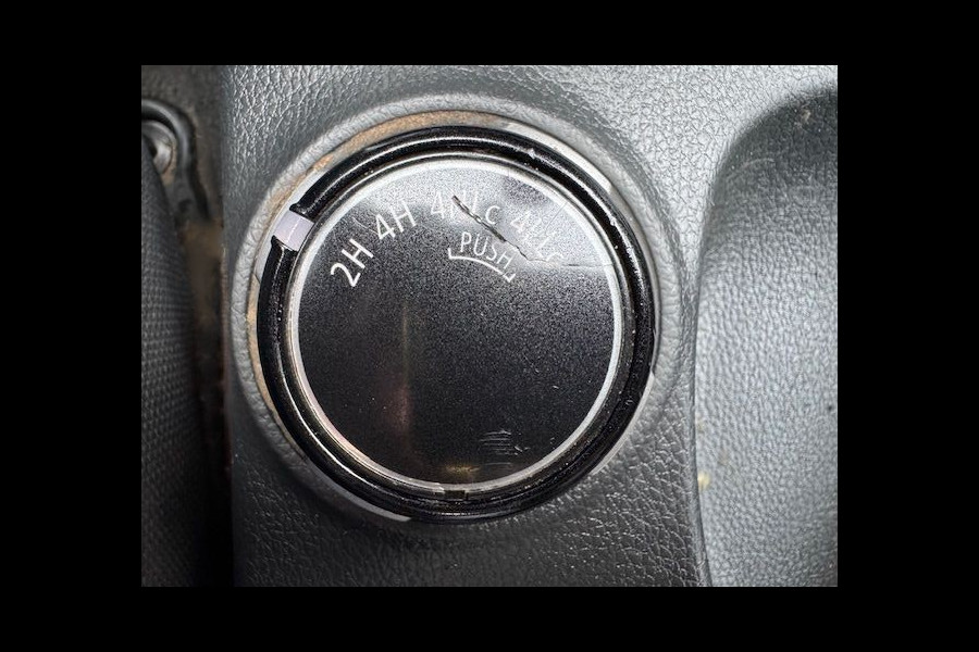 Mitsubishi L200 2.4 DI-D 4x4 Club Cab Intense Euro 6 Airco/ECC,Camera