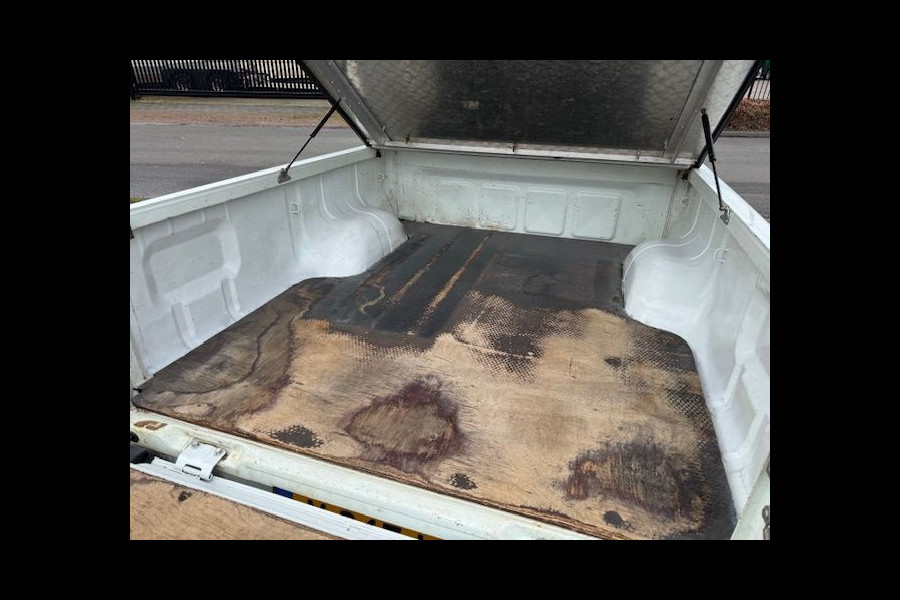 Mitsubishi L200 2.4 DI-D 4x4 Club Cab Intense Euro 6 Airco/ECC,Camera