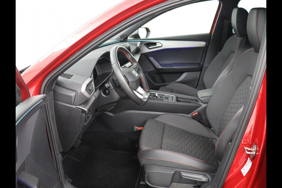 Seat Leon 1.5 eTSI FR Launch Edition | Stoelverwarming | Adaptive cruise | Carplay | Camera | Beats Pack | Sfeerverlichting | Navigatie | Keyless | Stuurverwarming | Navigatie