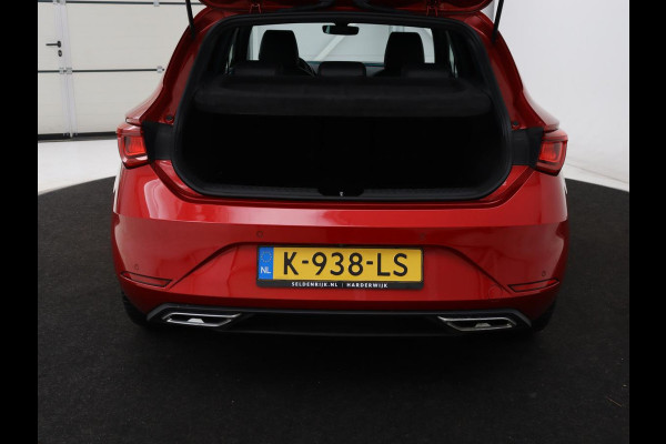 Seat Leon 1.5 eTSI FR Launch Edition | Stoelverwarming | Adaptive cruise | Carplay | Camera | Beats Pack | Sfeerverlichting | Navigatie | Keyless | Stuurverwarming | Navigatie